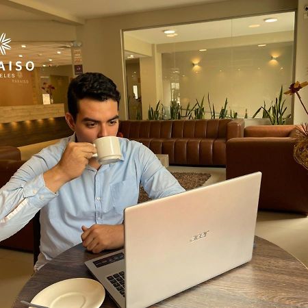 Hoteles Paraiso ピウラ エクステリア 写真